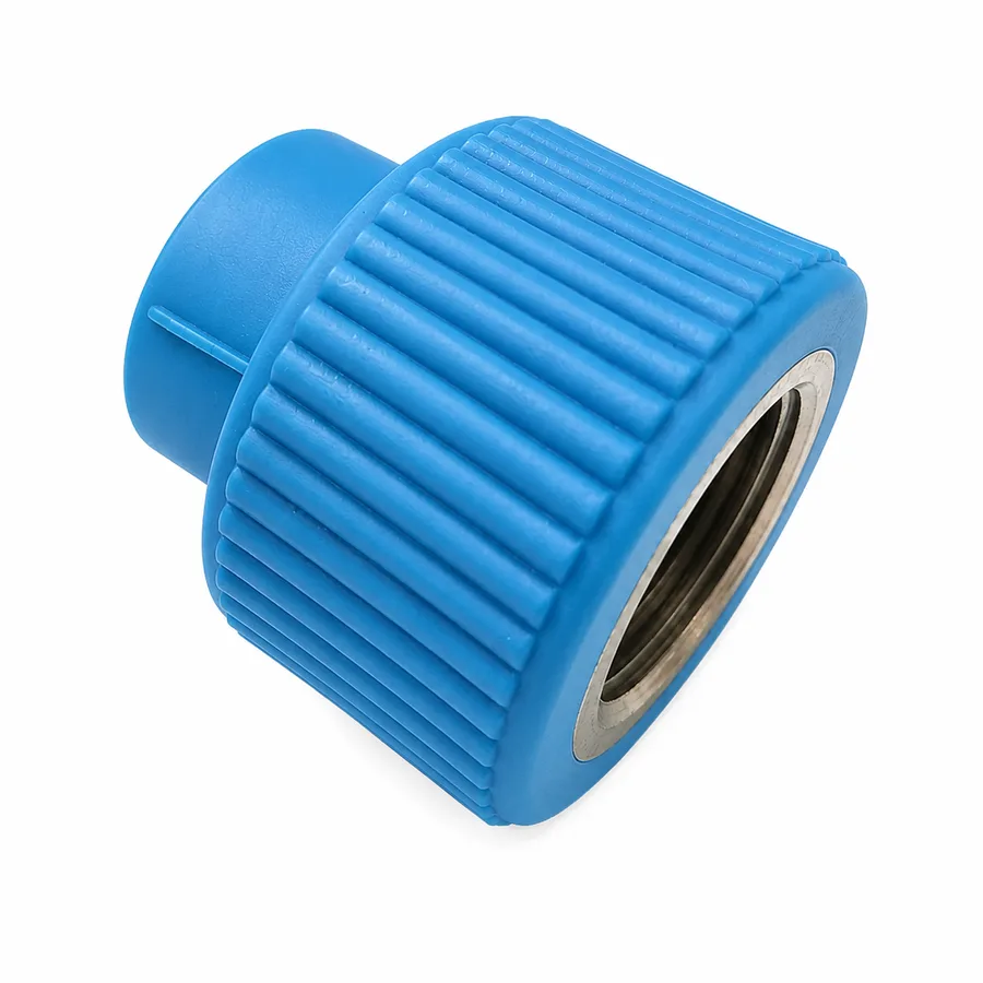 Hembra Polipropileno Inserto Metálico Reducida - Resistente