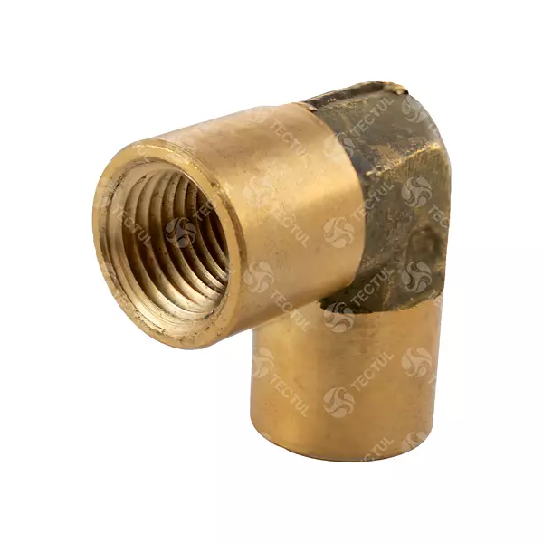 B100 - Codo Bronce